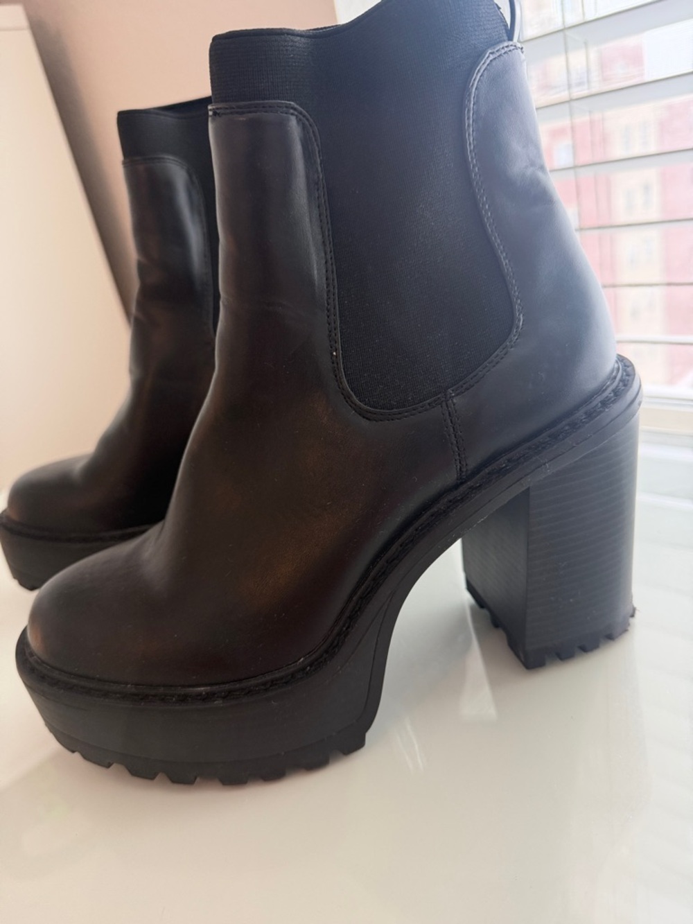 Madden Girl Black Platform Chelsea Block Heel Ankle Boots